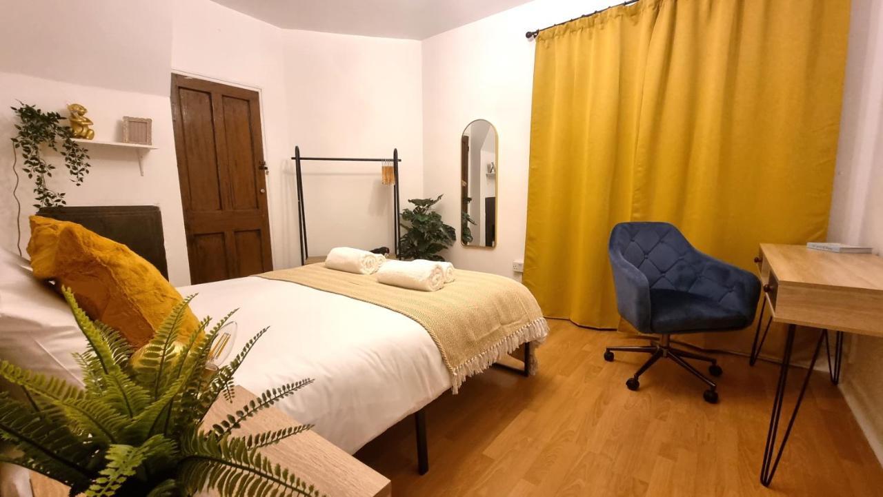 3 Bed Flat O2 Arena Dyson House Daire Londra Dış mekan fotoğraf