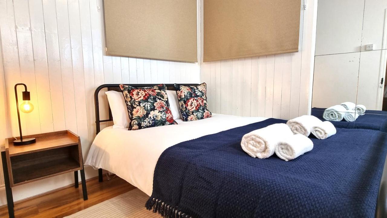 3 Bed Flat O2 Arena Dyson House Daire Londra Dış mekan fotoğraf