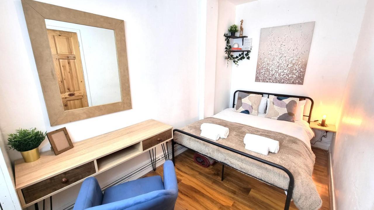 3 Bed Flat O2 Arena Dyson House Daire Londra Dış mekan fotoğraf